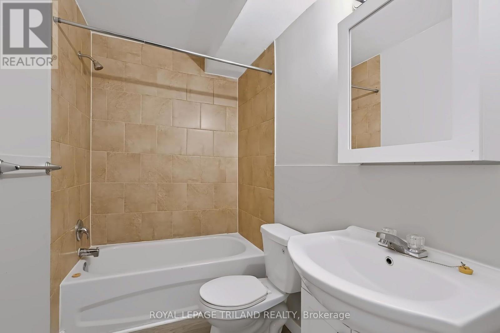 1 - 1566 Allen Place, London East, Ontario  N5W 2V8 - Photo 14 - X13734386