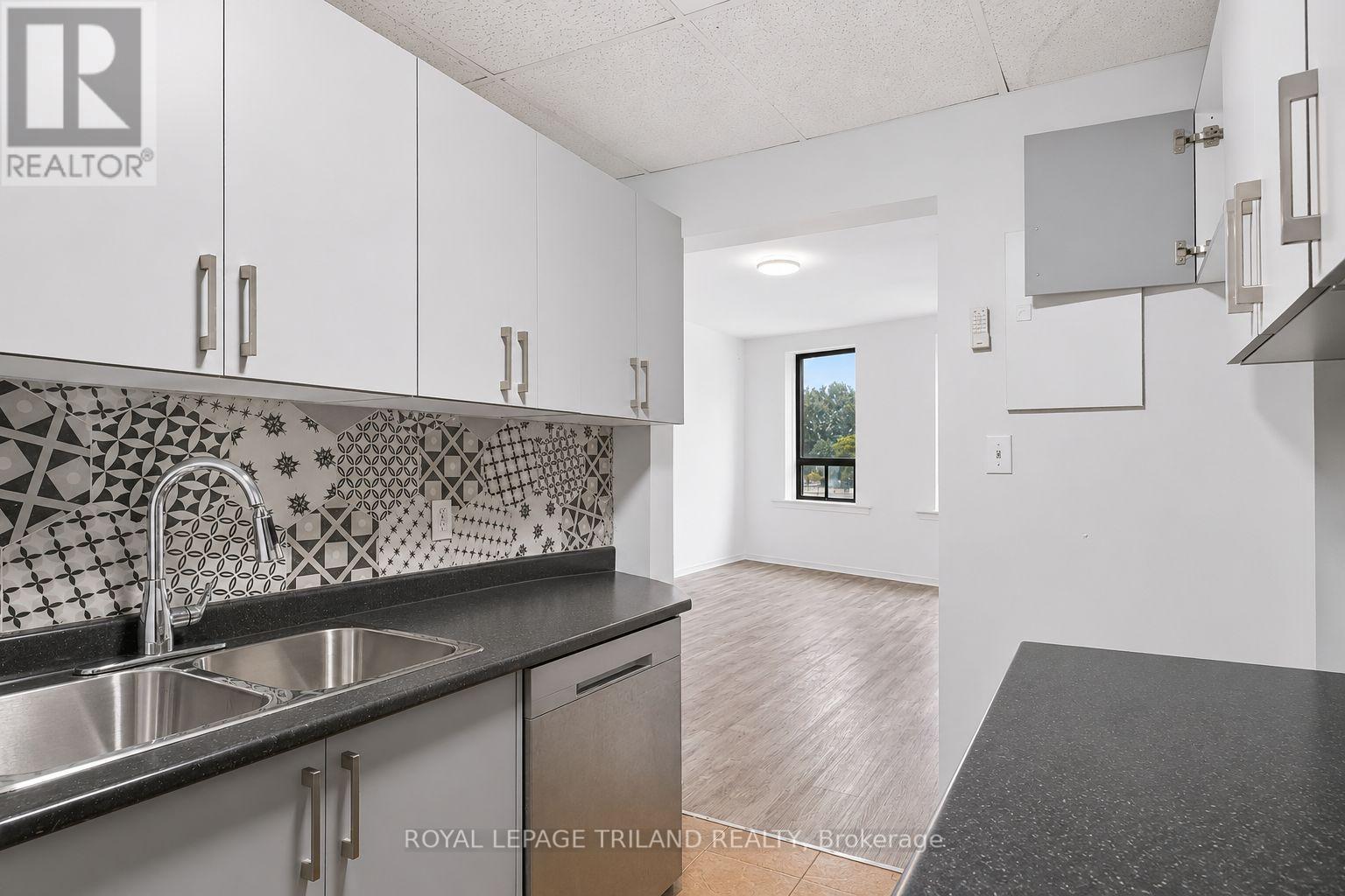 1 - 525 Richmond Street, London East, Ontario  N6A 3E8 - Photo 4 - X13734474