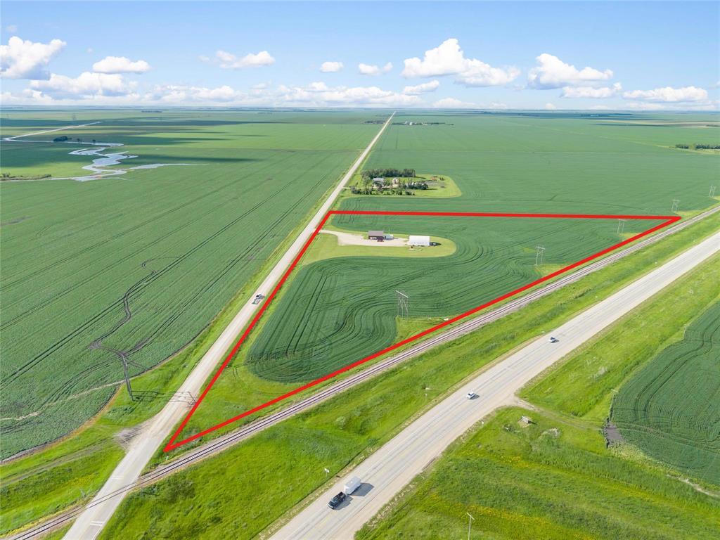 40041 Provincial Road 332 Highway, Brunkild, Manitoba  R0G 0E0 - Photo 1 - 202621896