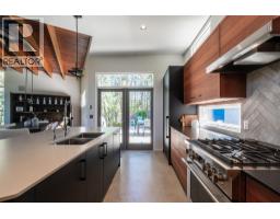324 Clifton Road, Kelowna, British Columbia  V1V 1A5 - Photo 13 - 10386770