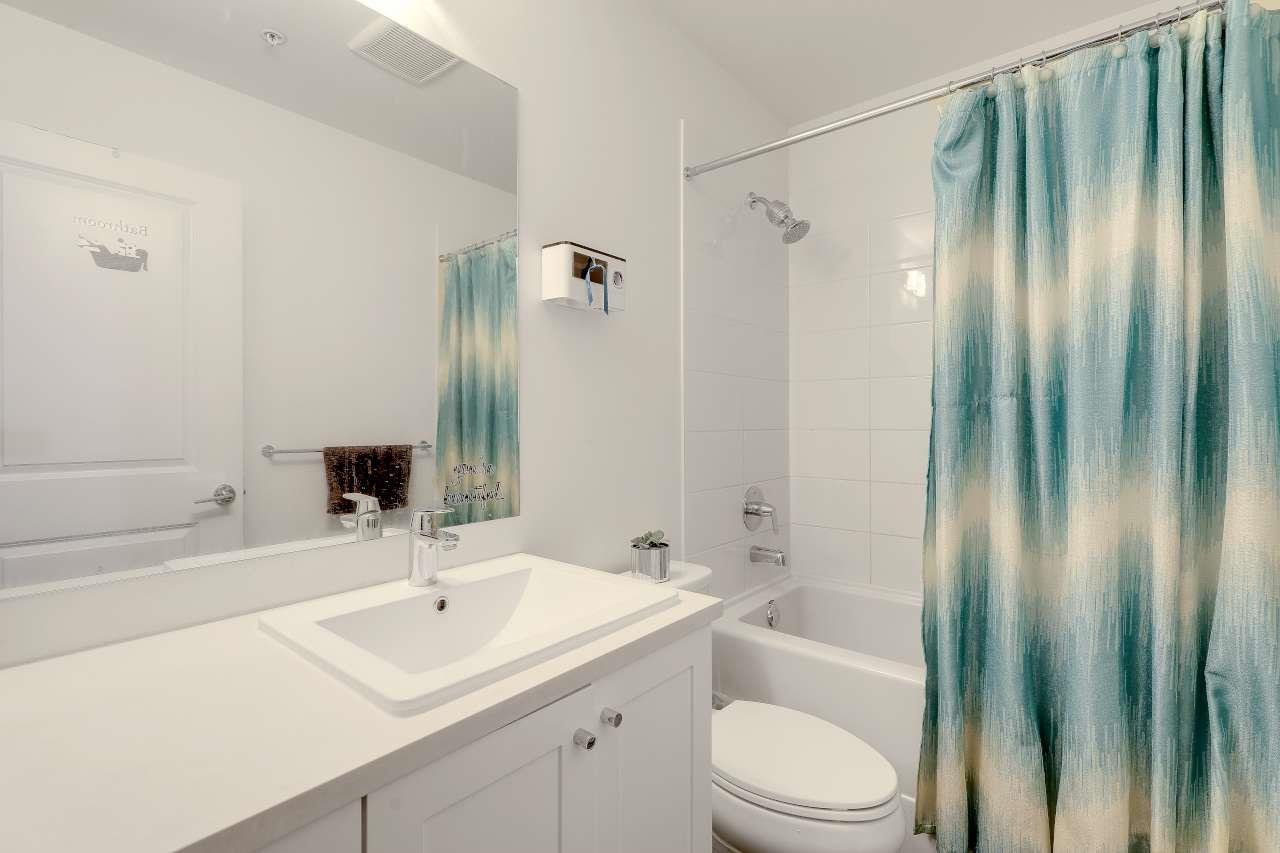 114 13628 81a Avenue, Surrey, British Columbia  V3W 3E2 - Photo 5 - R3160161