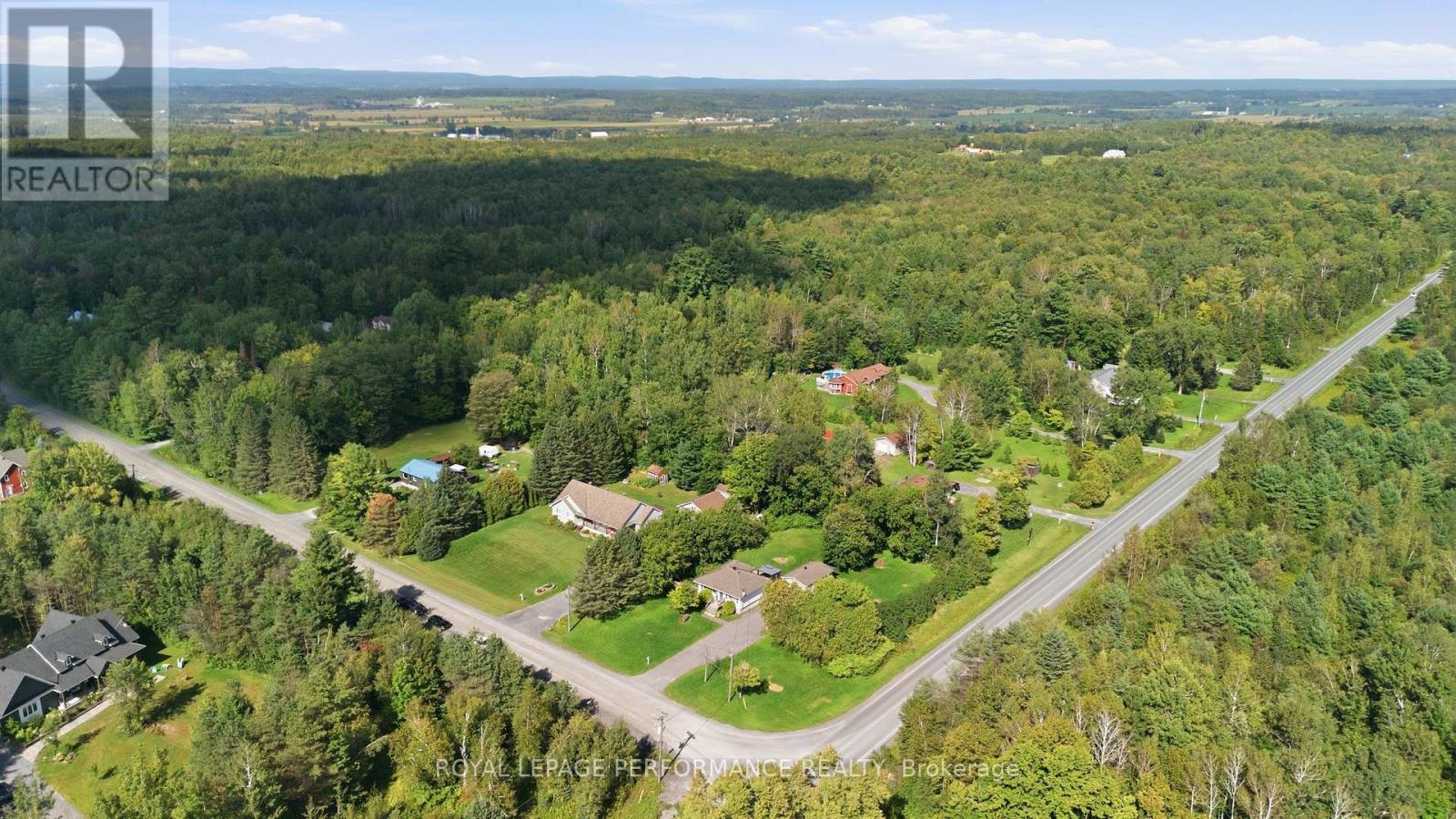 1695 Lacasse Road, Clarence-Rockland, Ontario  K0A 1N0 - Photo 3 - X13734532