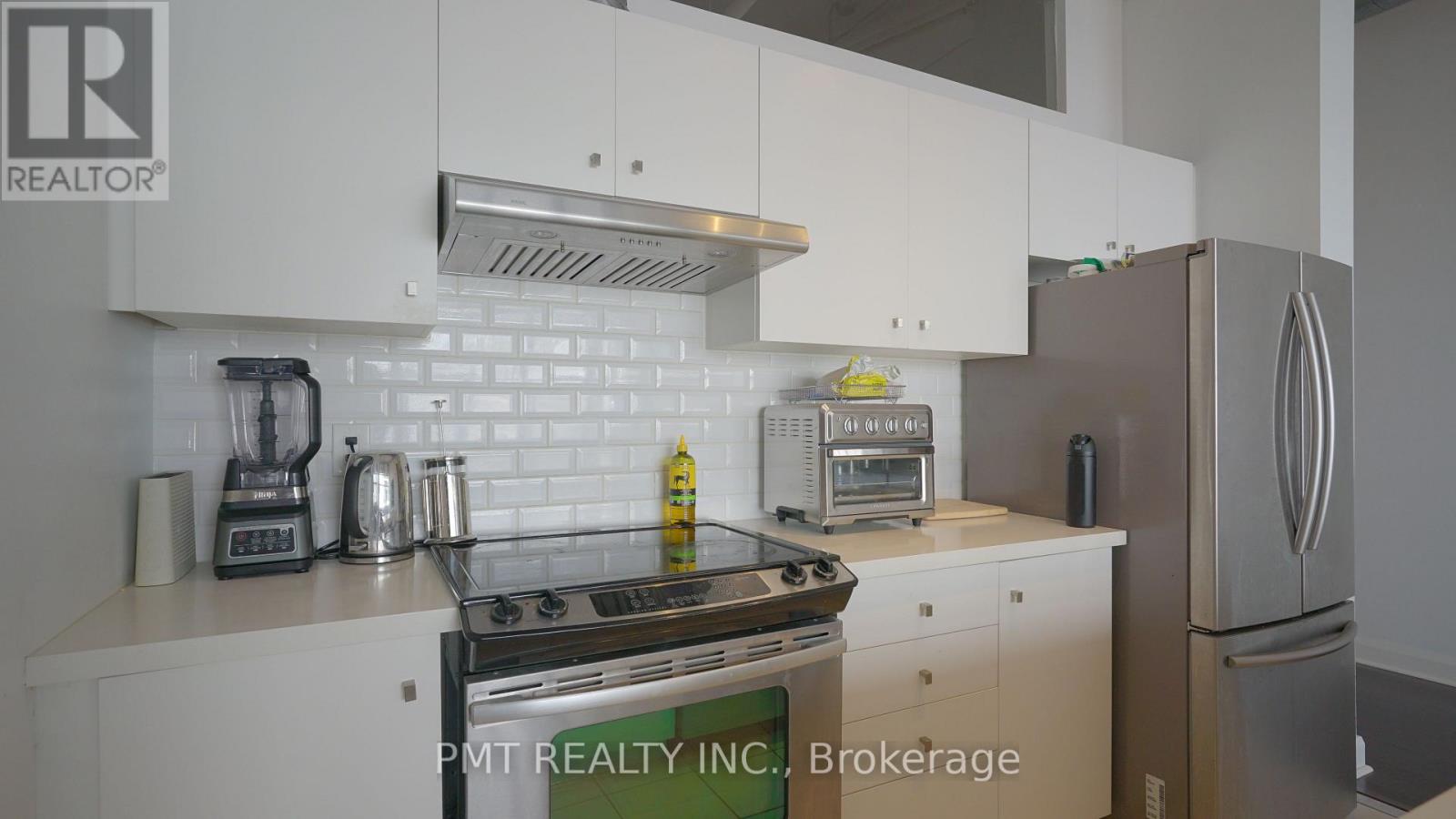 208 - 700 King Street W, Toronto, Ontario  M5V 2Y6 - Photo 5 - C13734568