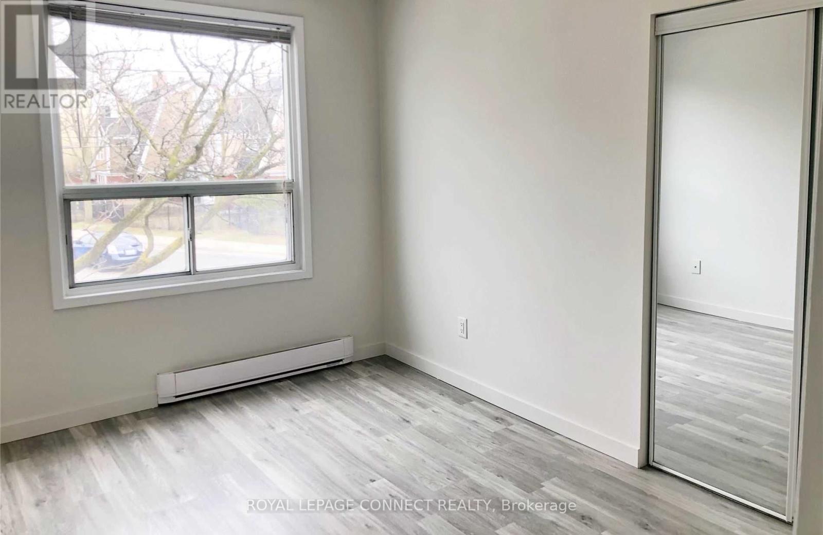 -----2nd Floor - 1736 Kingston Road, Toronto, Ontario  M1N 1S9 - Photo 6 - E13734592