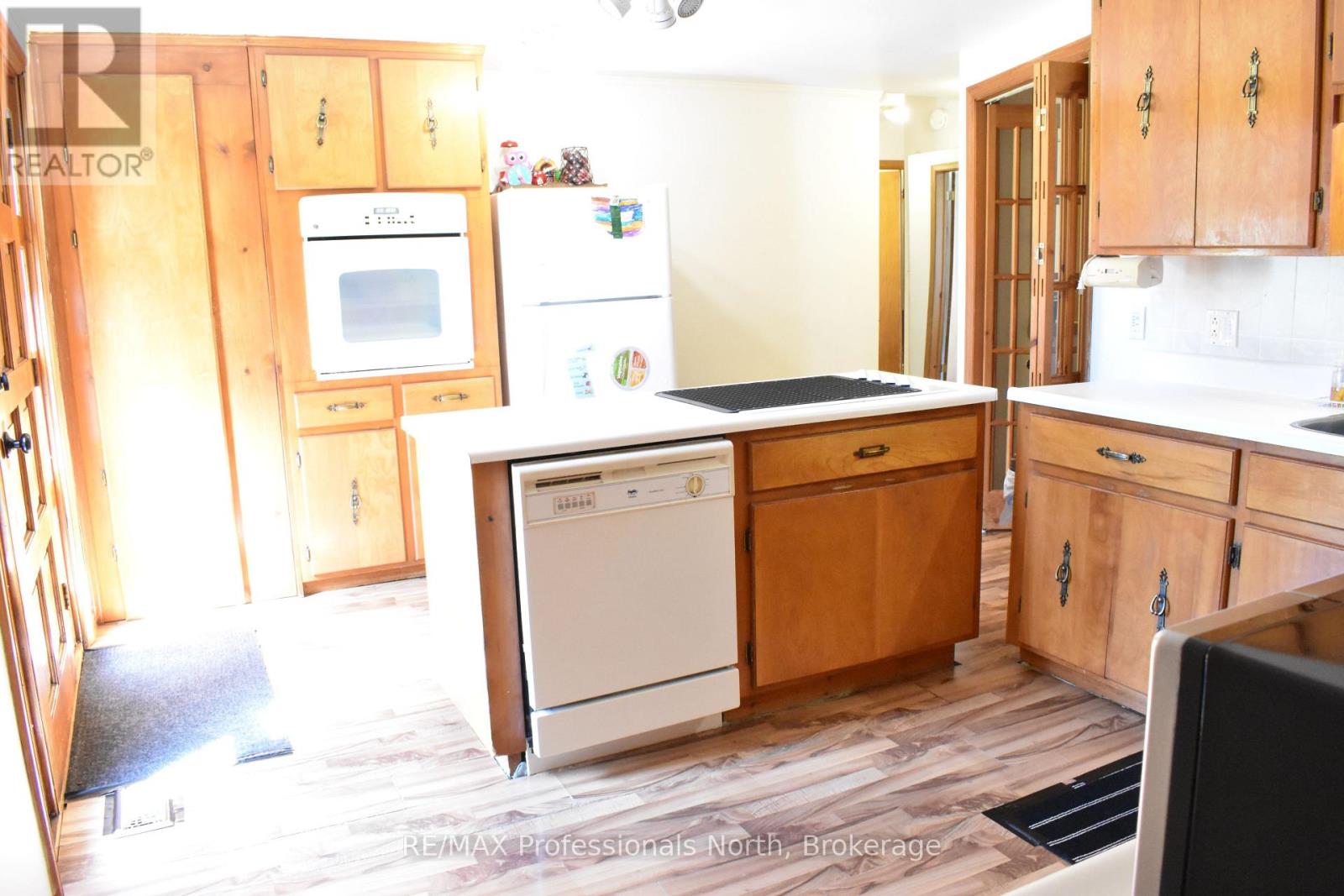 8111 County Road 503, Minden Hills, Ontario  K0M 2A1 - Photo 15 - X13734588