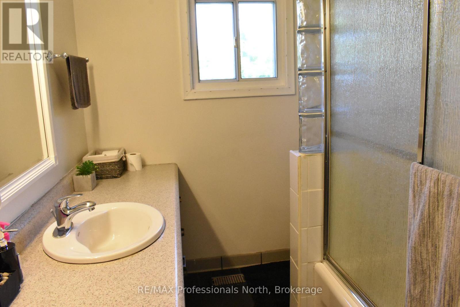8111 County Road 503, Minden Hills, Ontario  K0M 2A1 - Photo 27 - X13734588