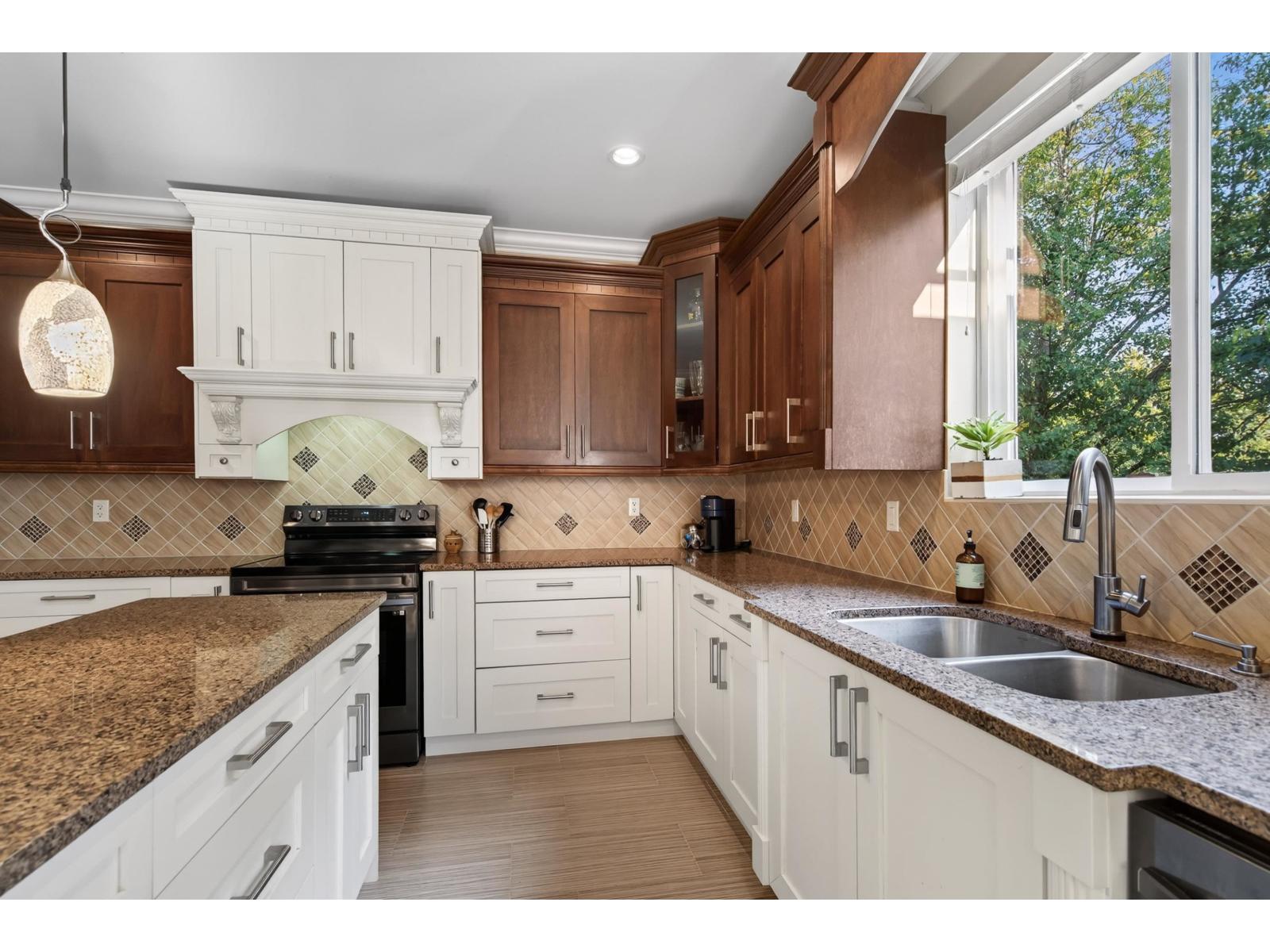 27912 Maclure Road, Abbotsford, British Columbia  V4X 0A9 - Photo 11 - R3160174