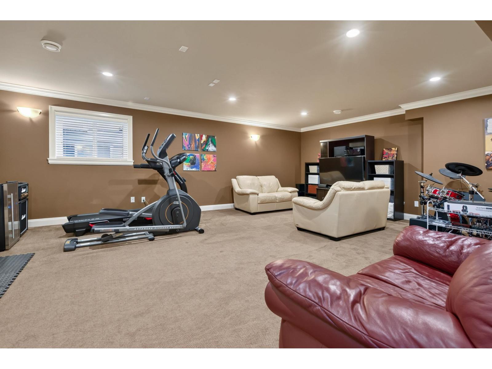 27912 Maclure Road, Abbotsford, British Columbia  V4X 0A9 - Photo 27 - R3160174