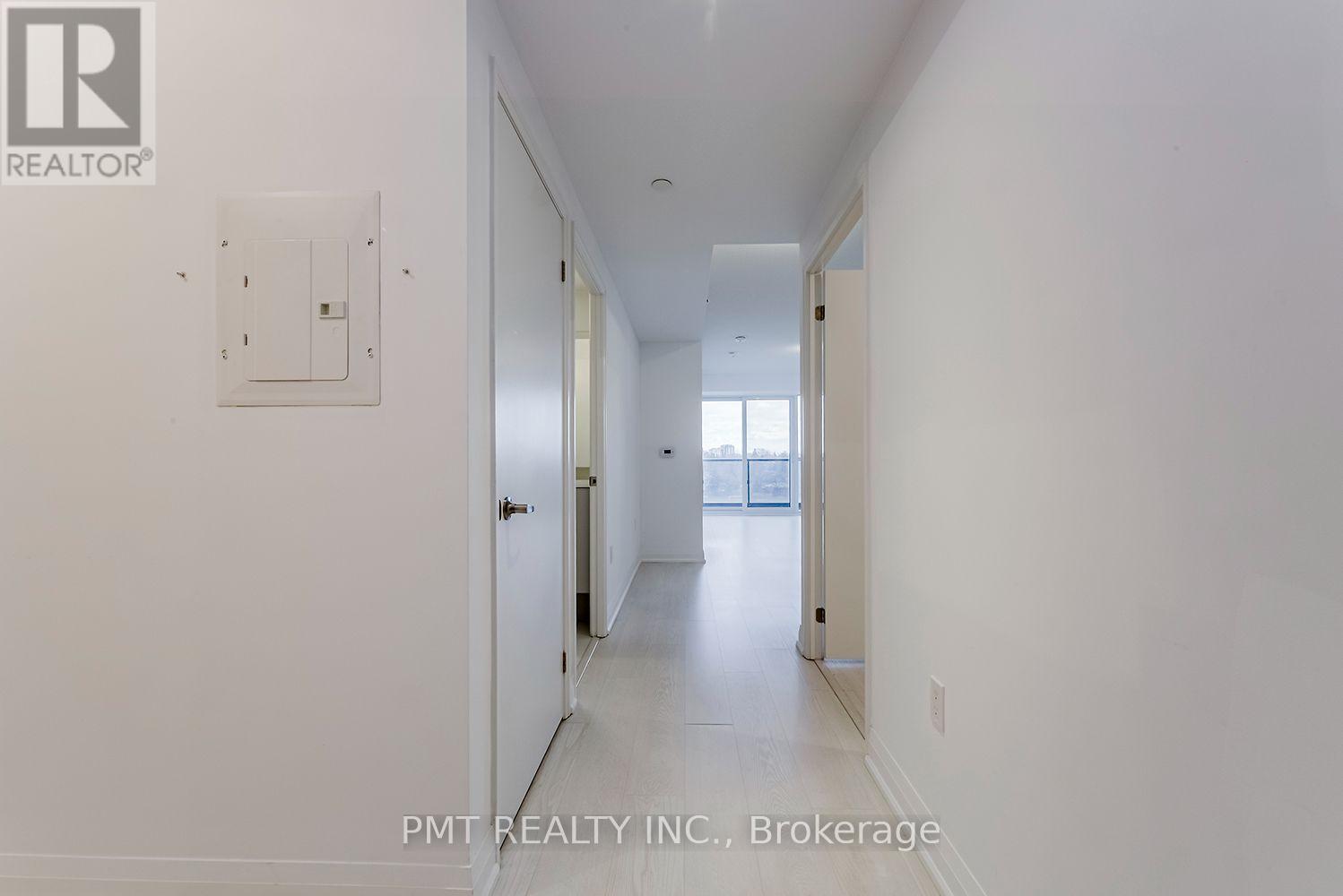 614 - 10 Gibbs Road, Toronto, Ontario  M9B 0E2 - Photo 4 - W13734540