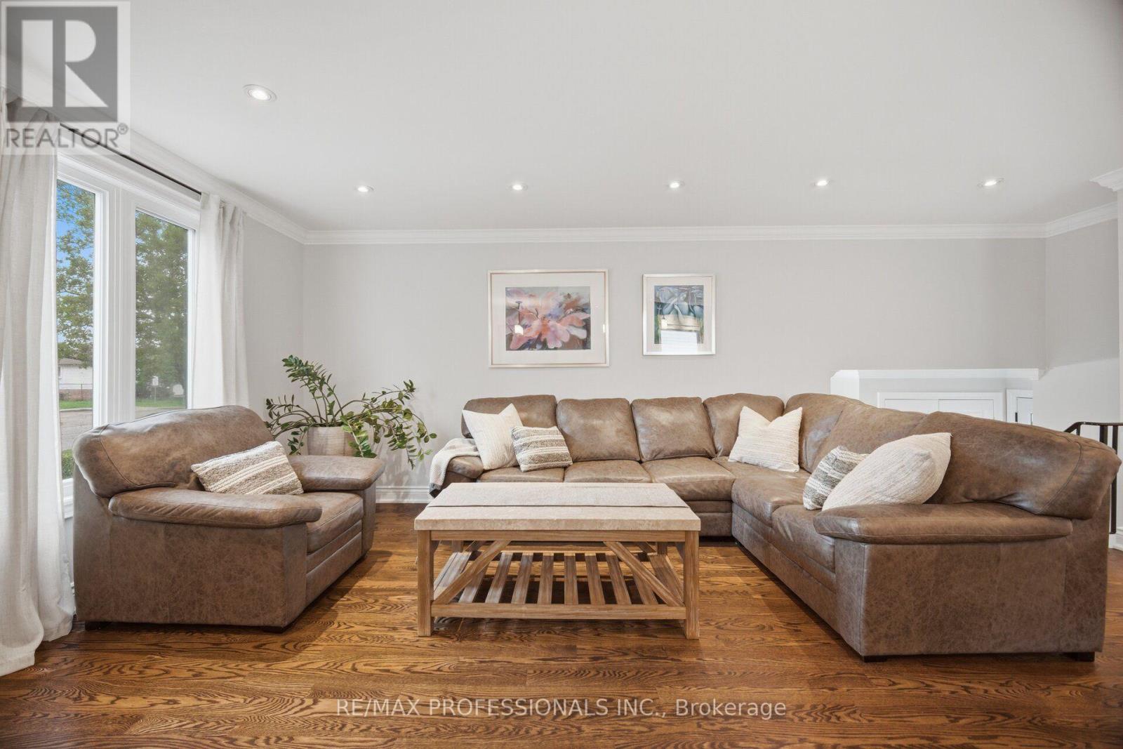1062 Mississauga Valley Boulevard, Mississauga, Ontario  L5A 3J4 - Photo 10 - W13734556
