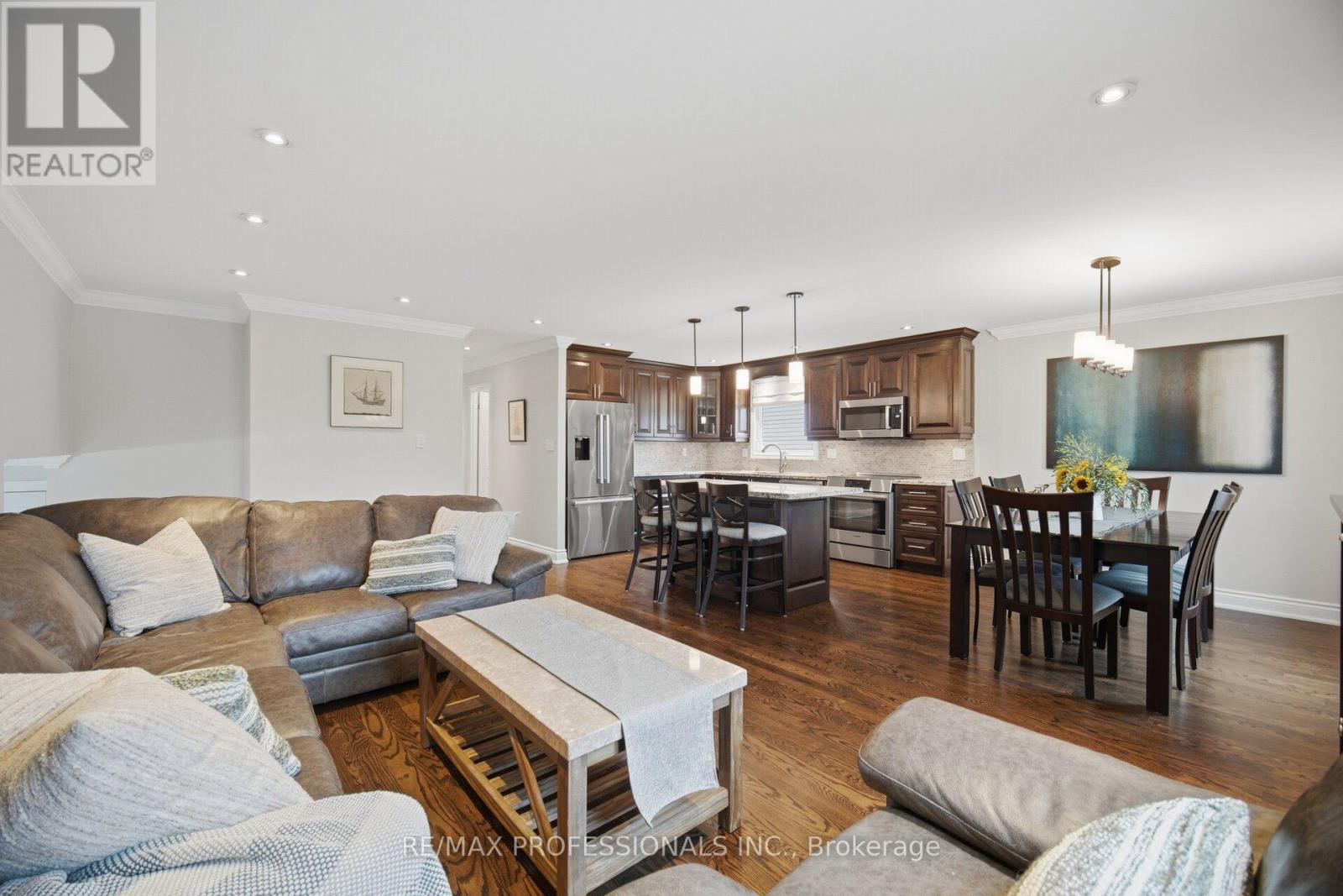 1062 Mississauga Valley Boulevard, Mississauga, Ontario  L5A 3J4 - Photo 11 - W13734556