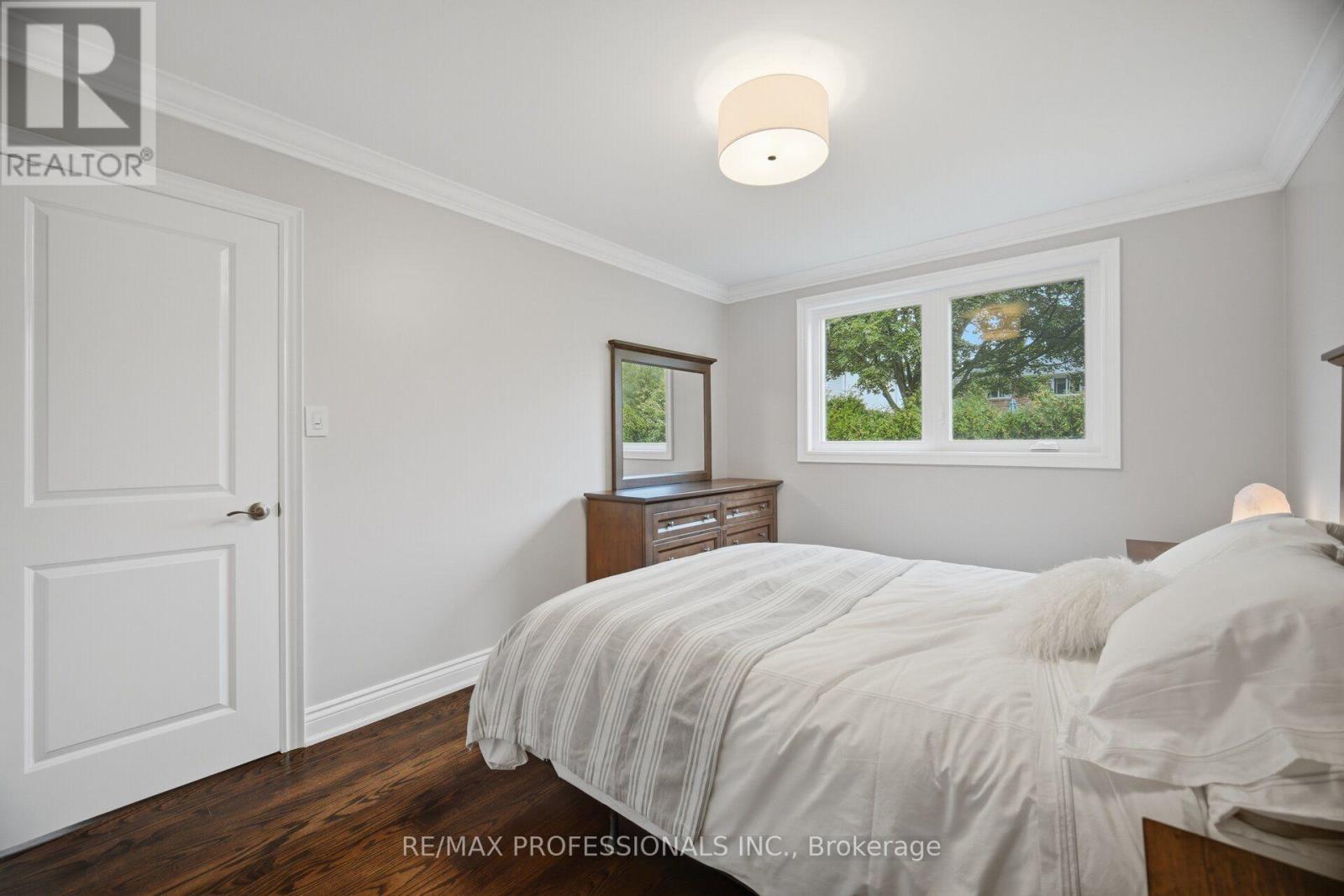 1062 Mississauga Valley Boulevard, Mississauga, Ontario  L5A 3J4 - Photo 22 - W13734556