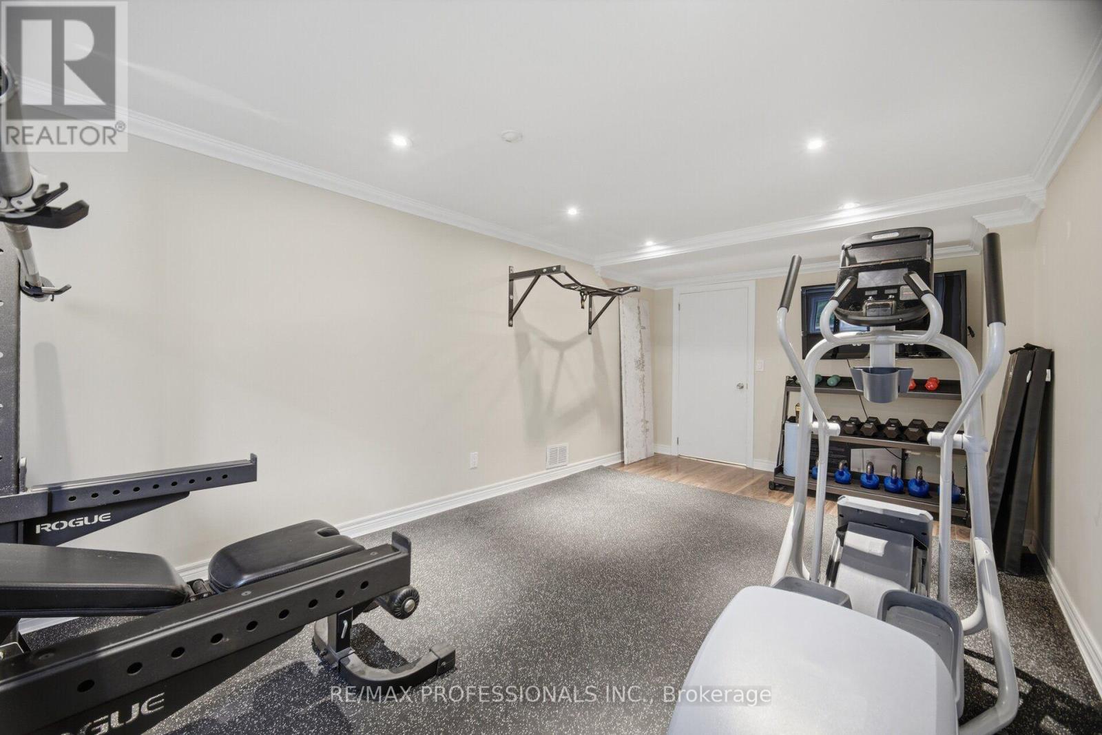 1062 Mississauga Valley Boulevard, Mississauga, Ontario  L5A 3J4 - Photo 39 - W13734556