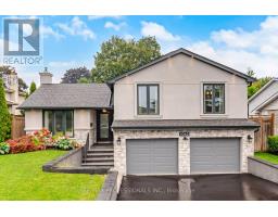 1062 MISSISSAUGA VALLEY BOULEVARD, Mississauga, Ontario