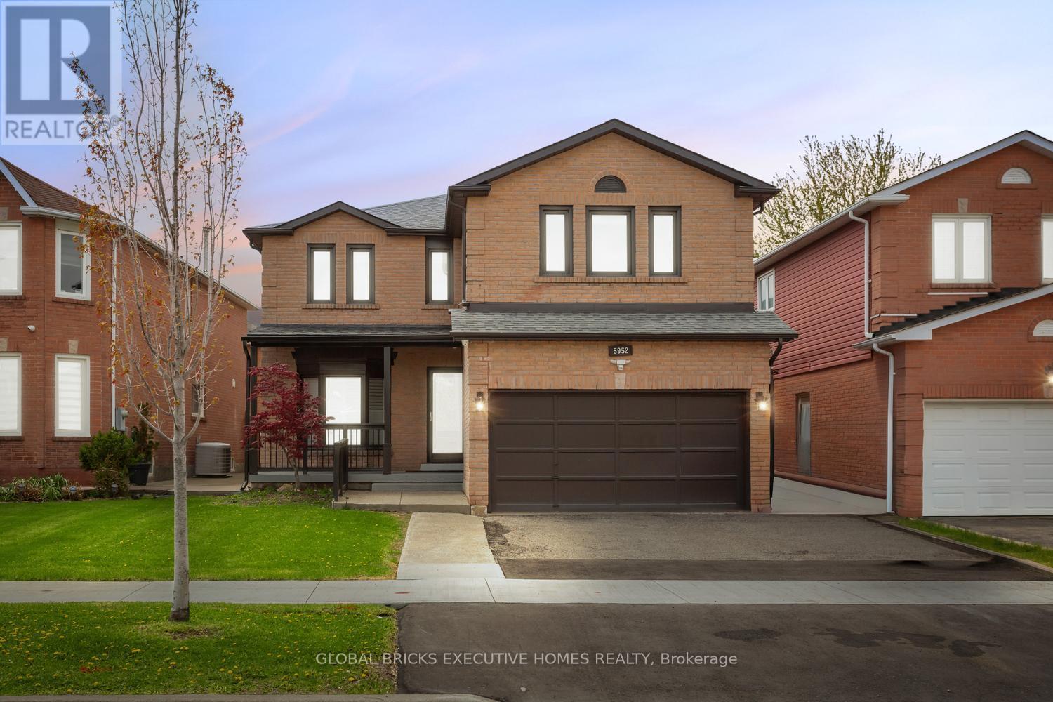 5952 GROSSBEAK DRIVE, Mississauga, Ontario