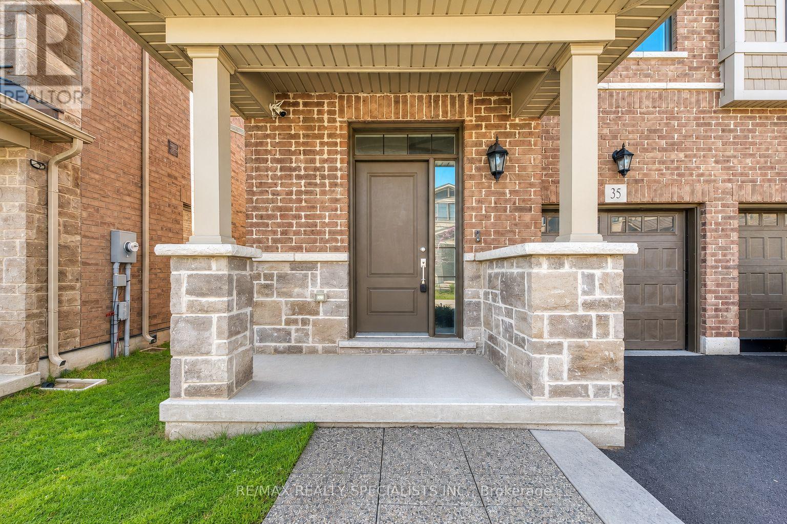35 Pelican Lane, Hamilton, Ontario  L8K 0A4 - Photo 3 - X13730938