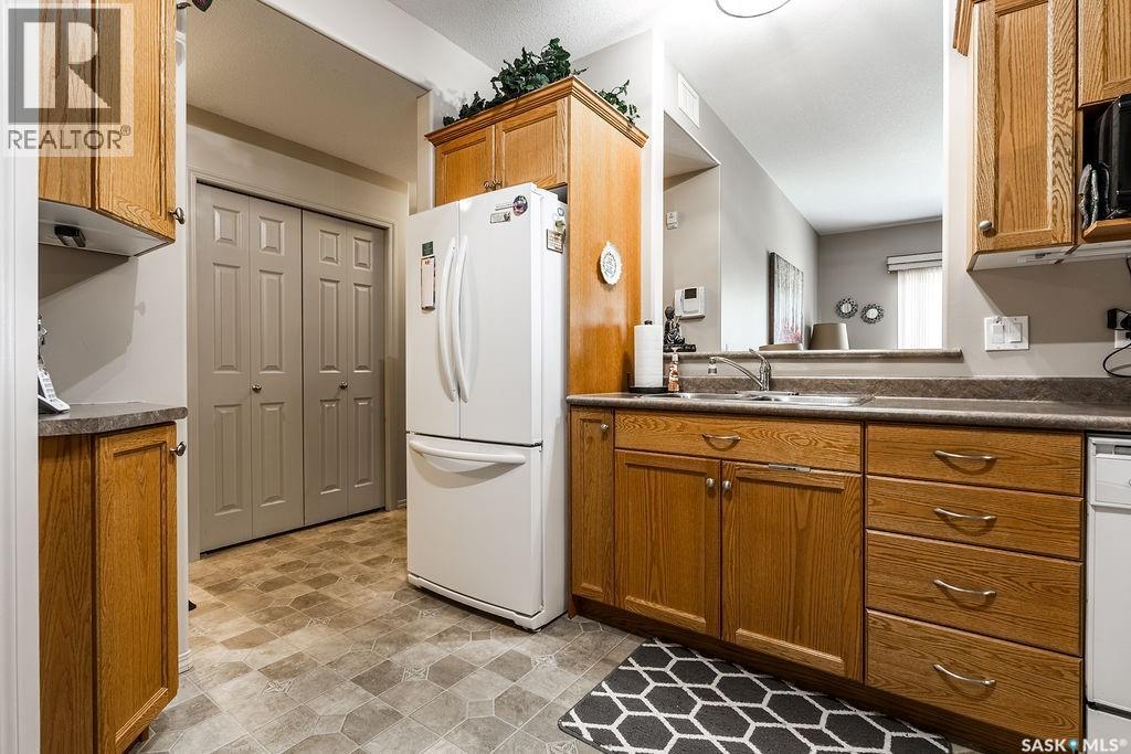 214 928 Heritage View, Saskatoon, Saskatchewan  S7H 5T7 - Photo 4 - SK047267