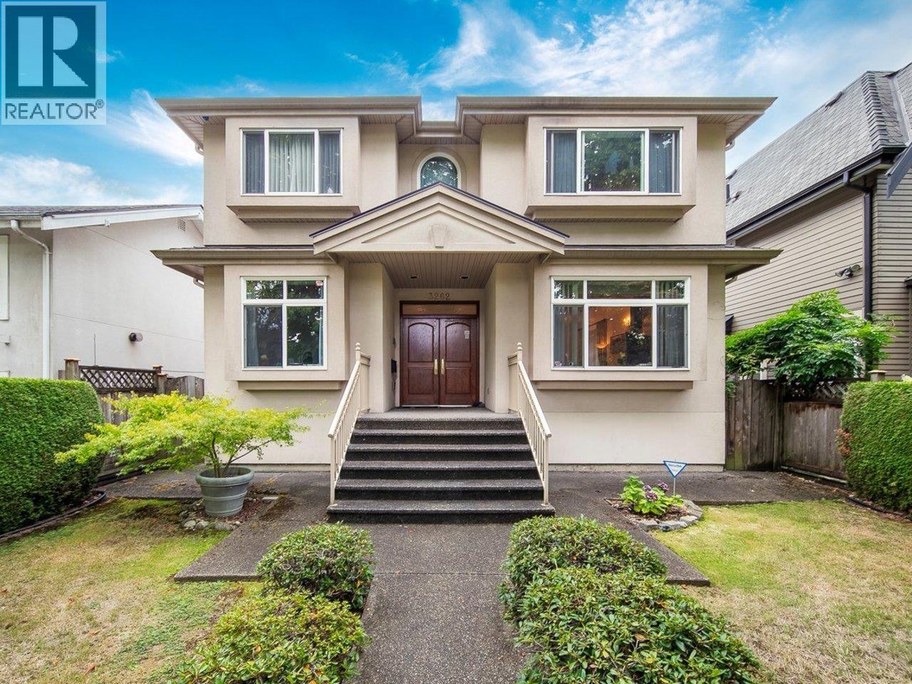 3262 W 12TH AVENUE, vancouver, British Columbia