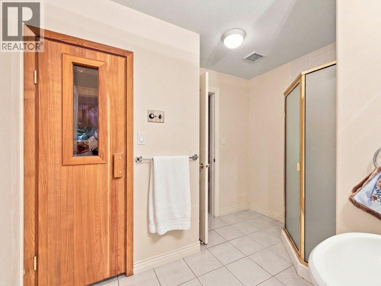3262 W 12th Avenue, Vancouver, British Columbia  V6K 2R9 - Photo 32 - R3160449