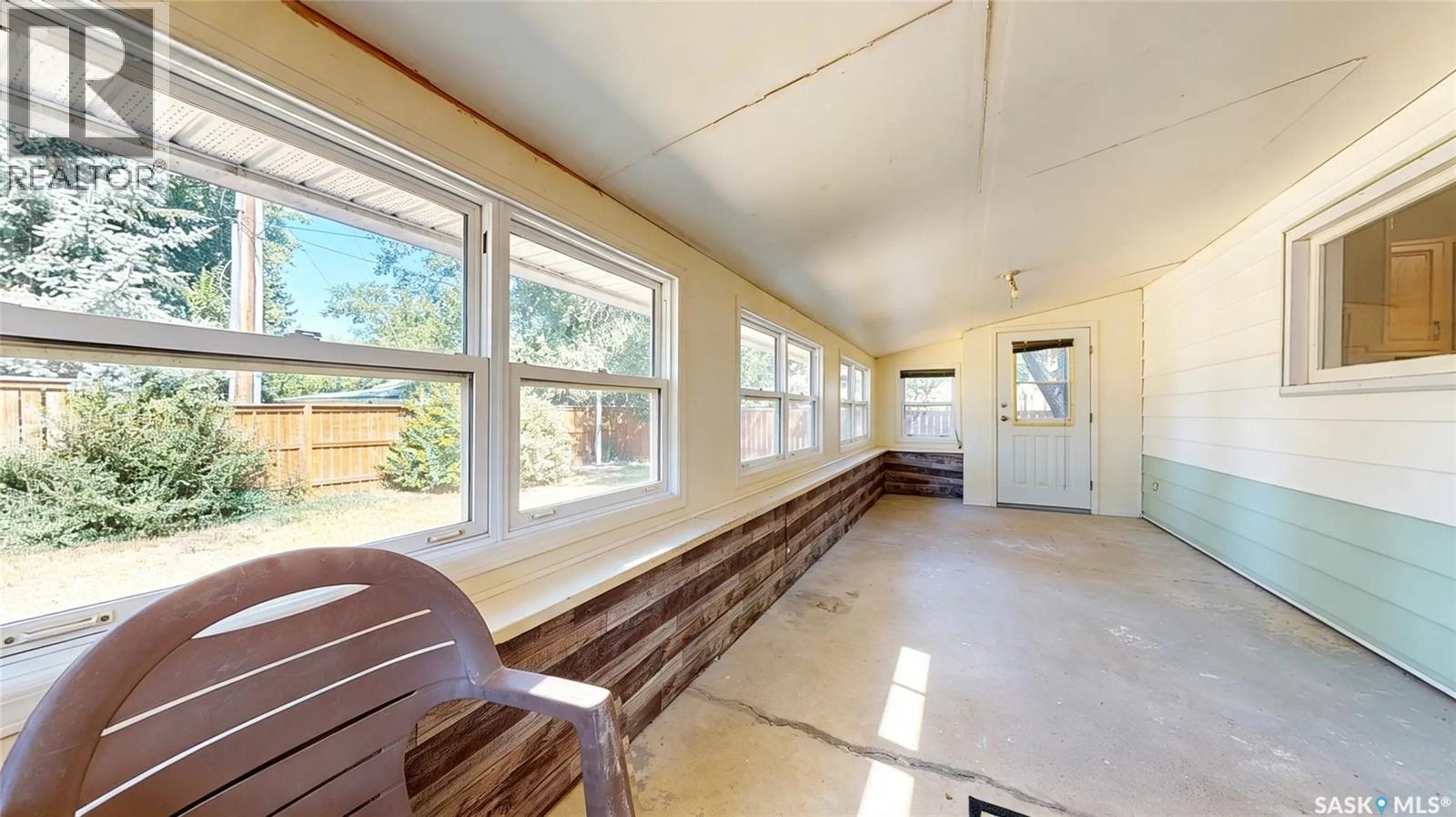 311 Pottery Street, Eastend, Saskatchewan  S0N 0T0 - Photo 22 - SK047234