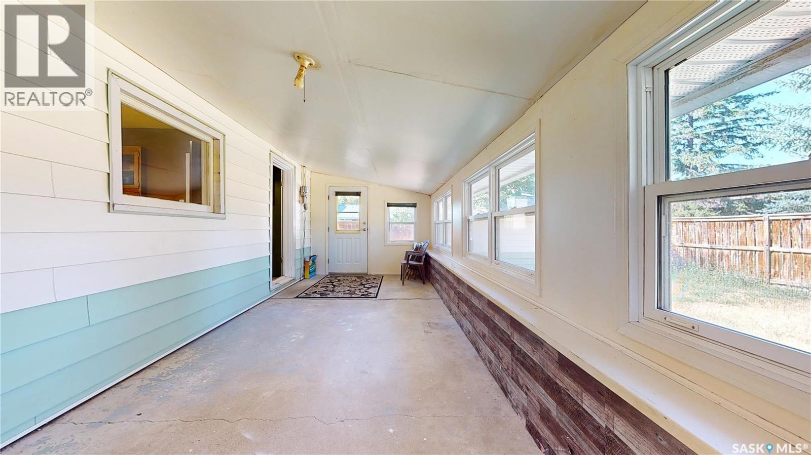 311 Pottery Street, Eastend, Saskatchewan  S0N 0T0 - Photo 24 - SK047234