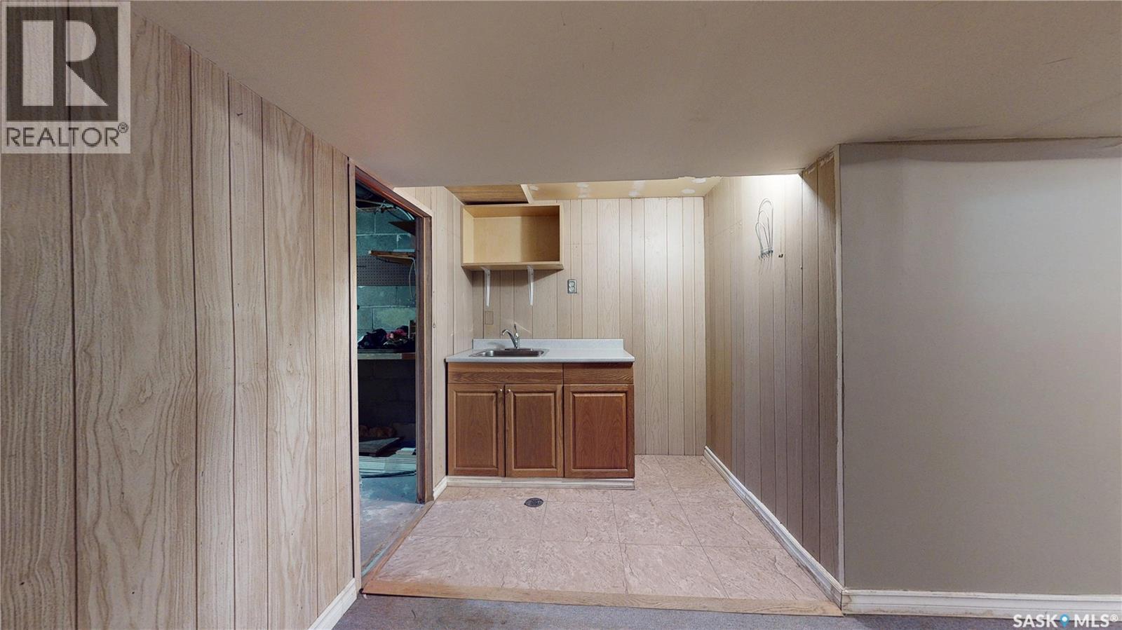311 Pottery Street, Eastend, Saskatchewan  S0N 0T0 - Photo 34 - SK047234