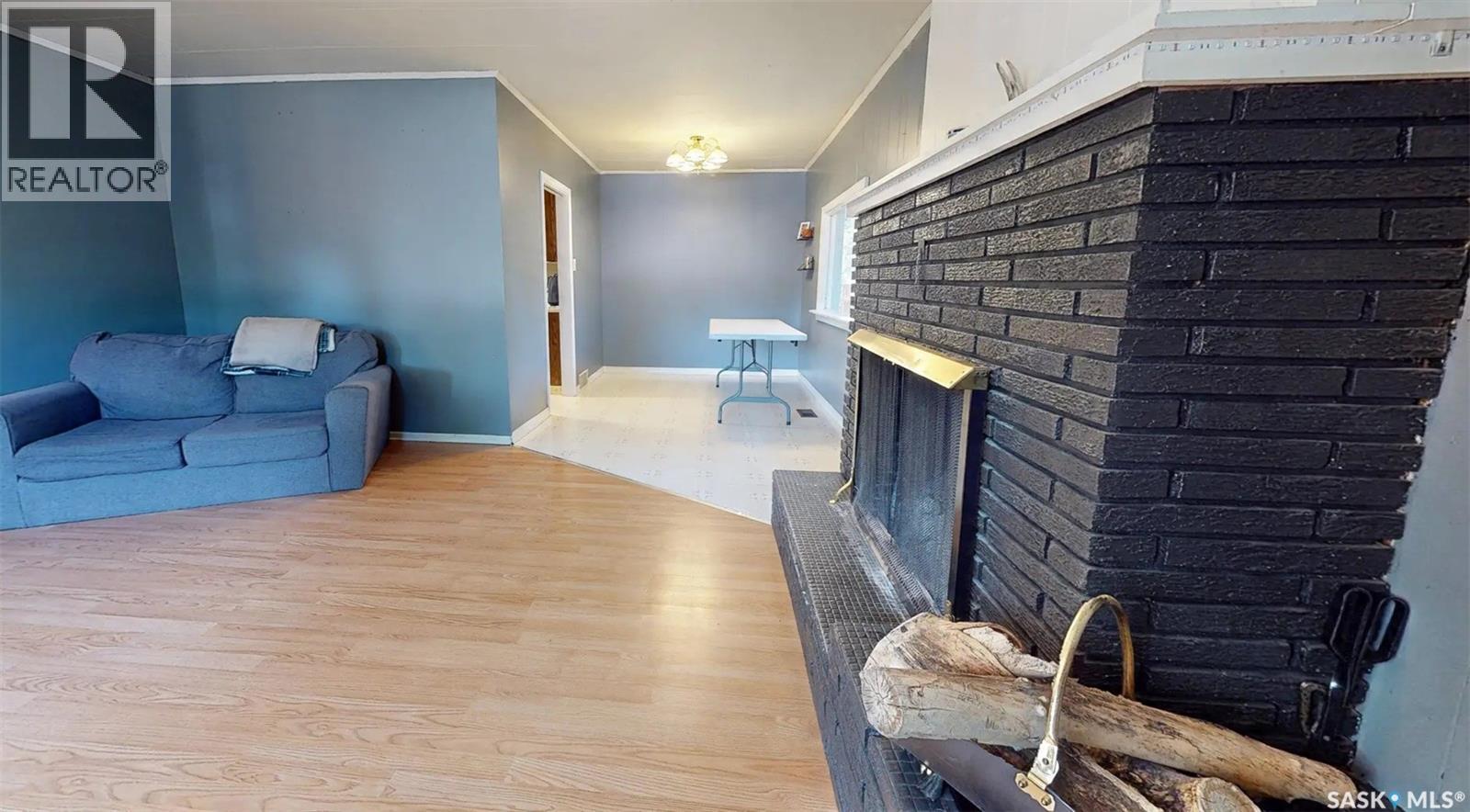 311 Pottery Street, Eastend, Saskatchewan  S0N 0T0 - Photo 7 - SK047234