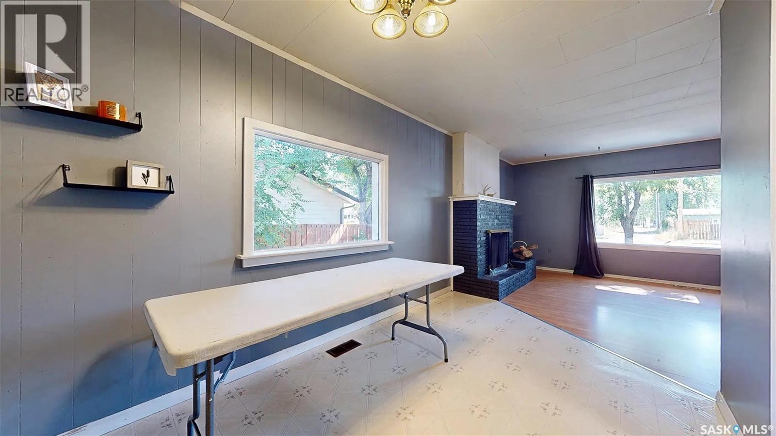 311 Pottery Street, Eastend, Saskatchewan  S0N 0T0 - Photo 9 - SK047234