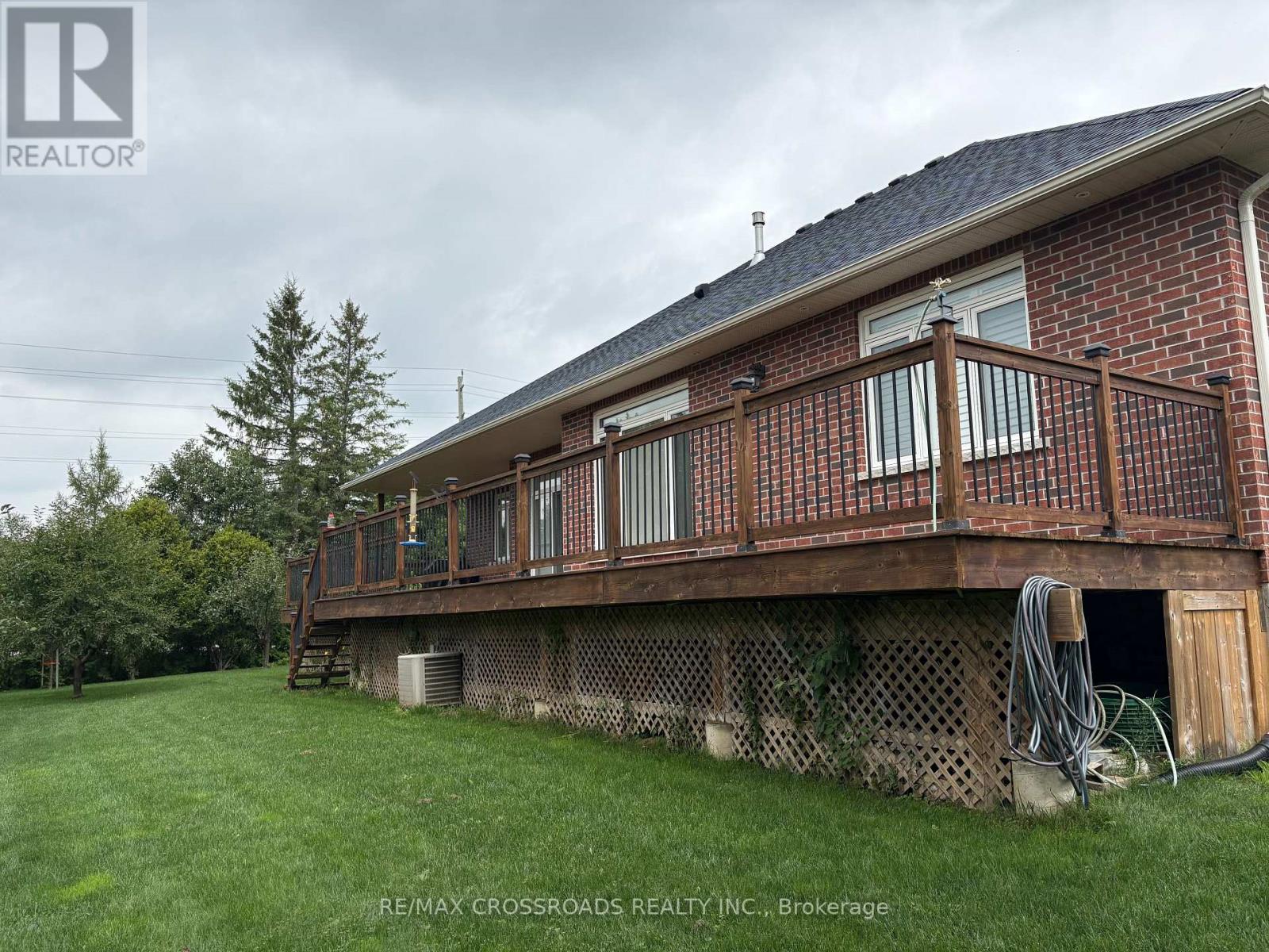 4 Blake Street, East Gwillimbury, Ontario  L0E 1R0 - Photo 3 - N13731298