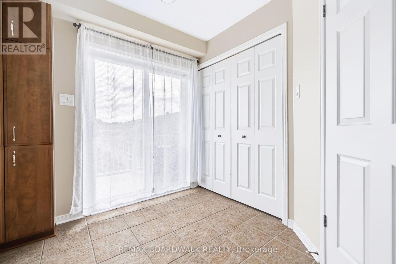 312 Galston Private, Ottawa, Ontario  K1W 0G3 - Photo 17 - X13734678