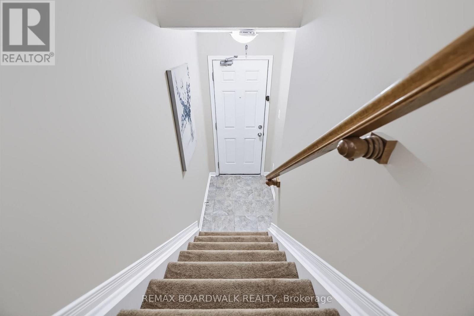 312 Galston Private, Ottawa, Ontario  K1W 0G3 - Photo 4 - X13734678