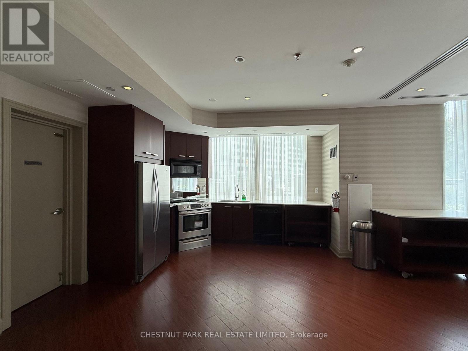 506 - 300 Bloor Street E, Toronto, Ontario  M4W 3Y2 - Photo 25 - C13734692