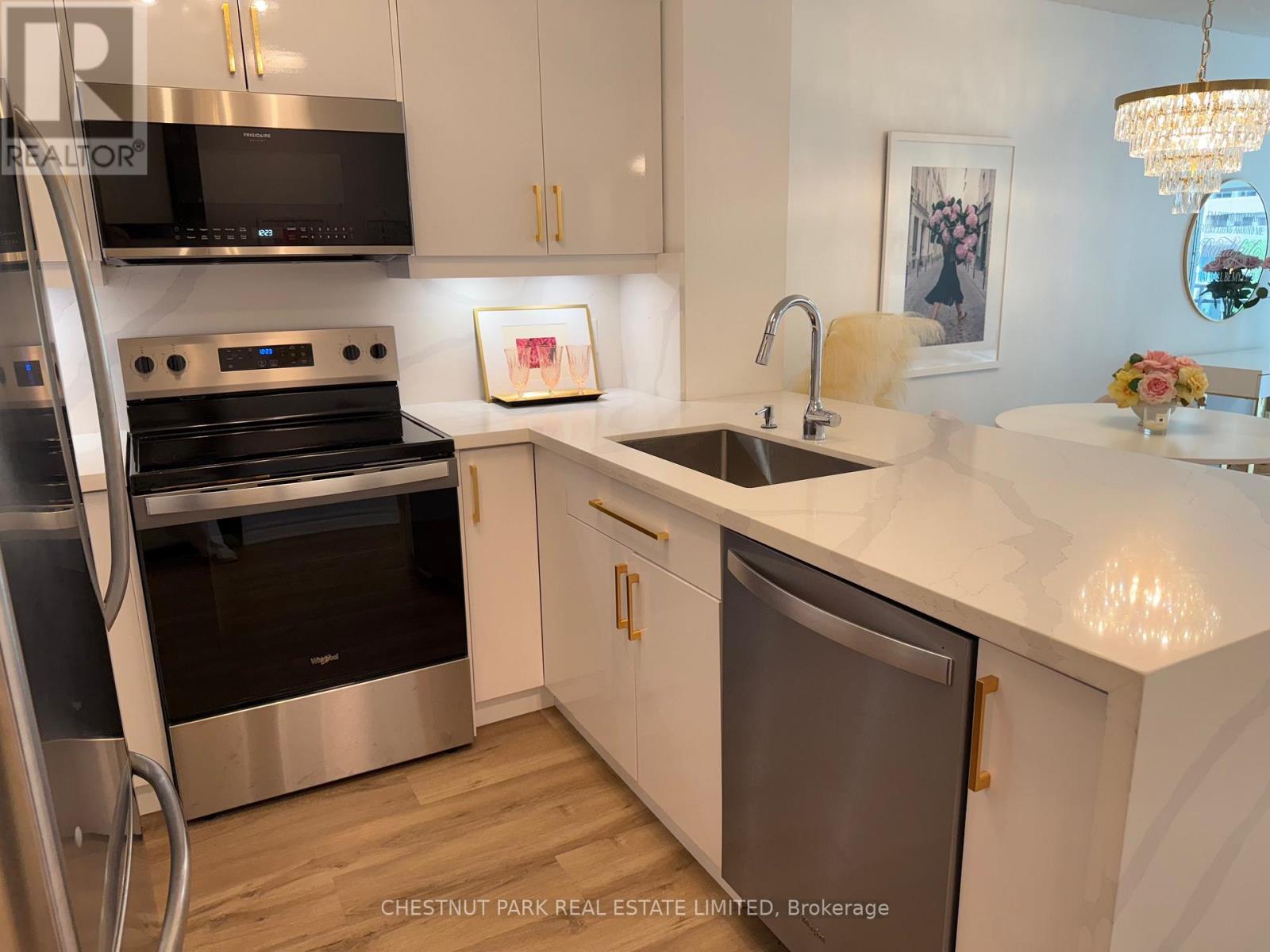 506 - 300 Bloor Street E, Toronto, Ontario  M4W 3Y2 - Photo 7 - C13734692