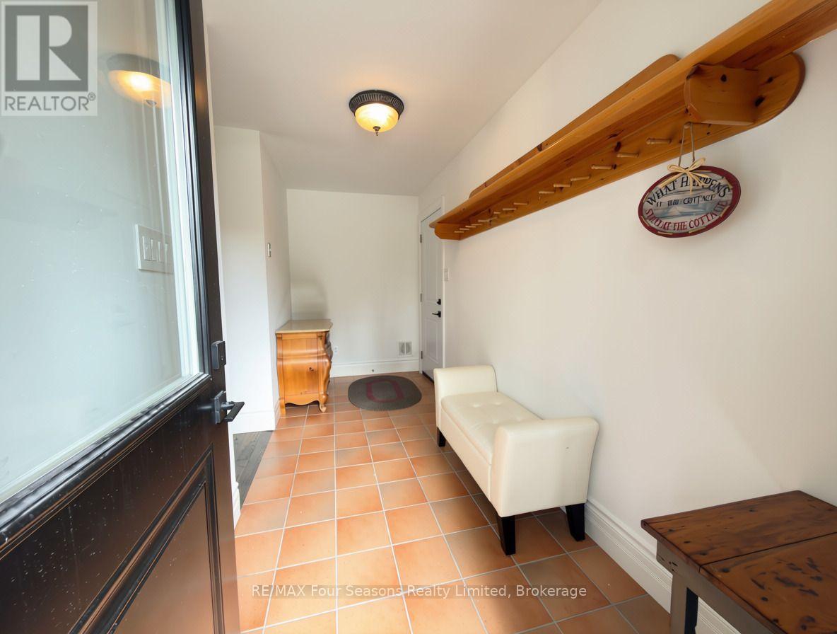 172 Carmichael Crescent, Blue Mountains, Ontario  L9Y 0R3 - Photo 8 - X13734682