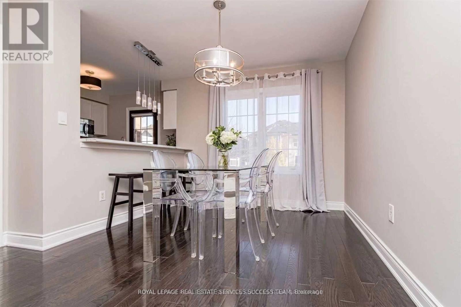 3057 Drumloch Avenue, Oakville, Ontario  L6M 5H7 - Photo 6 - W13734646