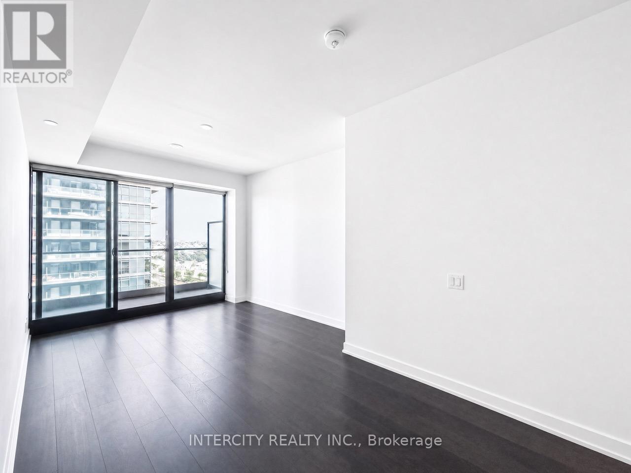 1307 - 33 Frederick Todd Way E, Toronto, Ontario  M4G 0C9 - Photo 8 - C13734092