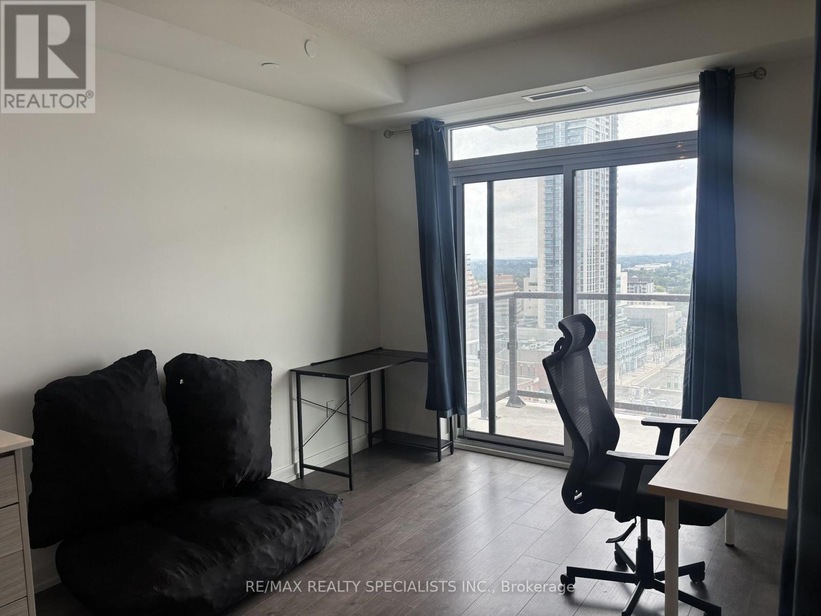1805 - 55 Duke Street W, Kitchener, Ontario  N2H 0B4 - Photo 14 - X13734636