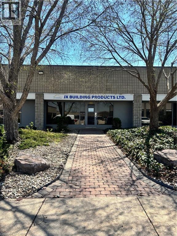 550 PARKSIDE Drive Unit# A13-16, Waterloo, Ontario