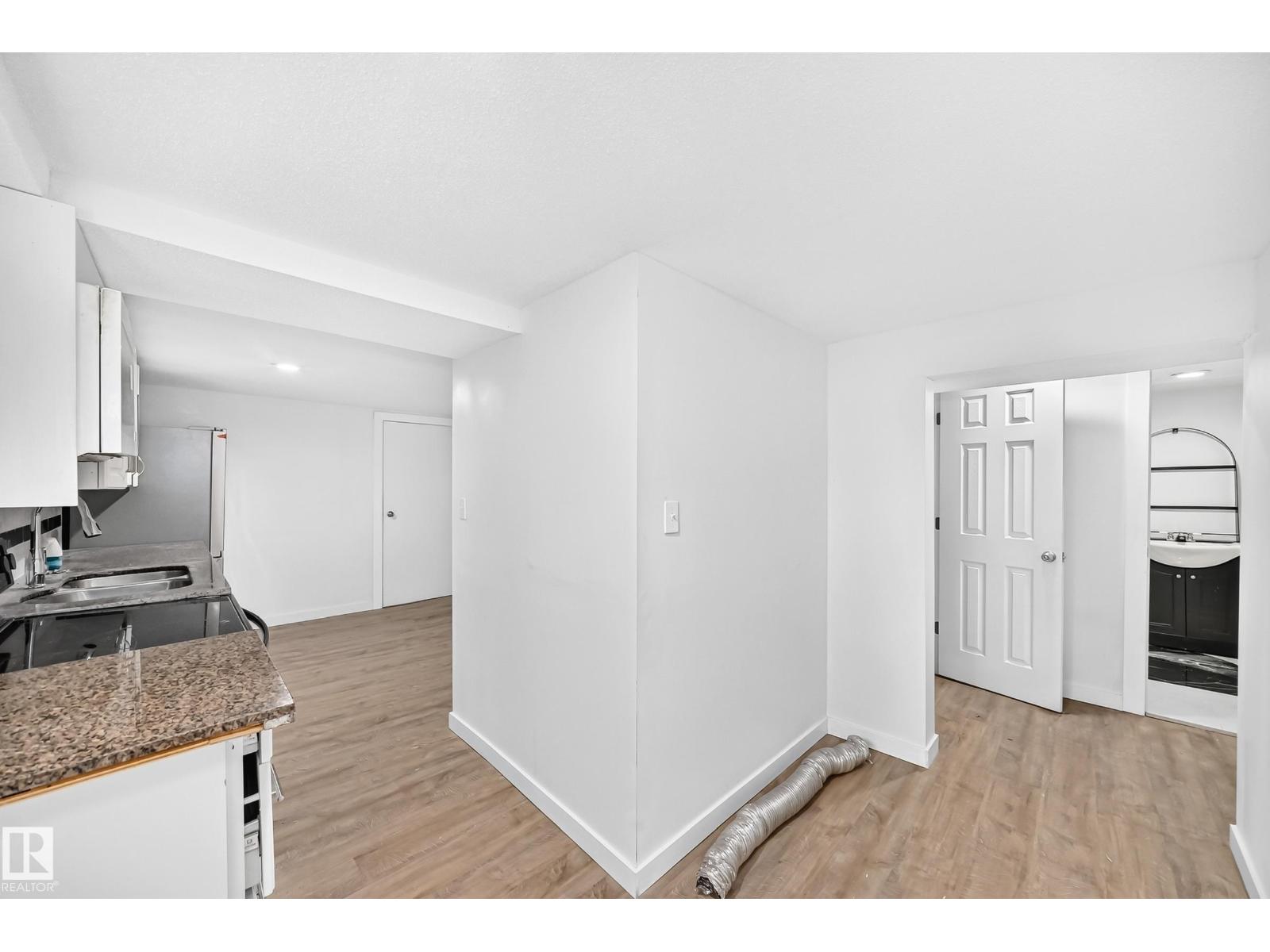 Unknown Address, ,    - Photo 36 - E4506552