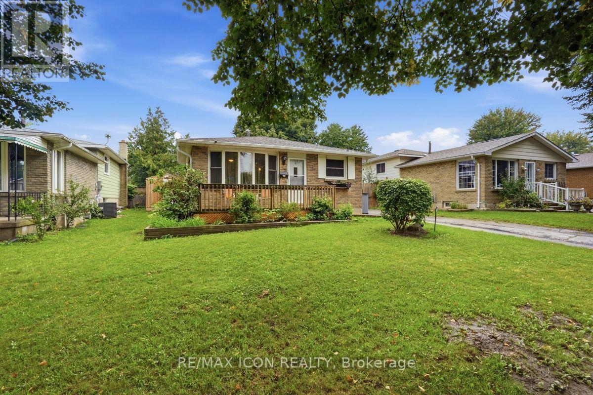 25 UPCOTT CRESCENT, London South, Ontario