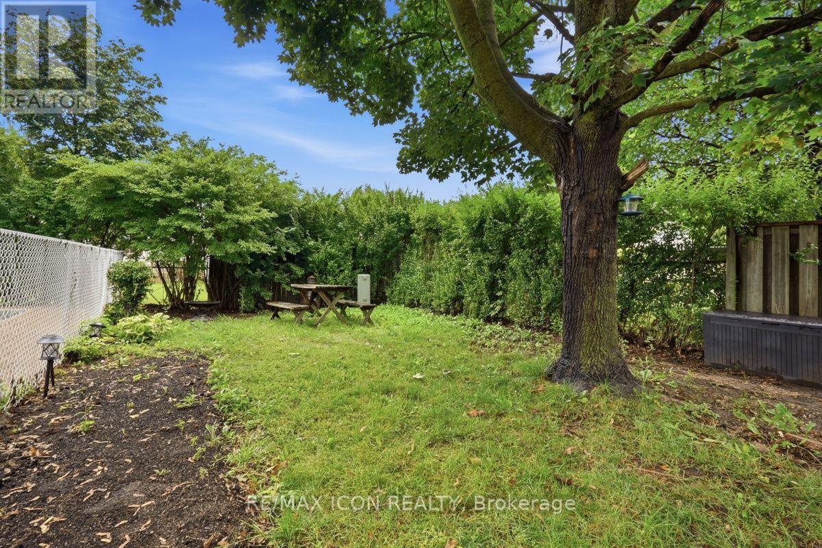 25 Upcott Crescent, London South, Ontario  N6E 1S6 - Photo 33 - X13734698