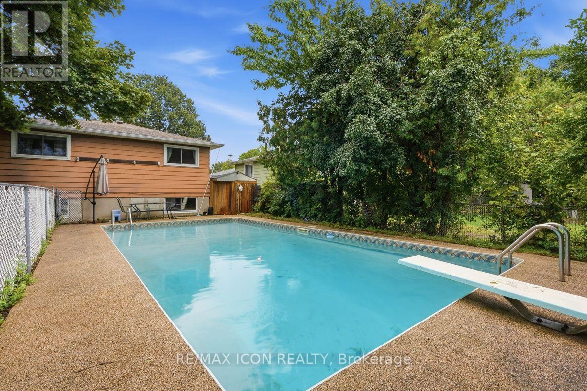 25 Upcott Crescent, London South, Ontario  N6E 1S6 - Photo 43 - X13734698