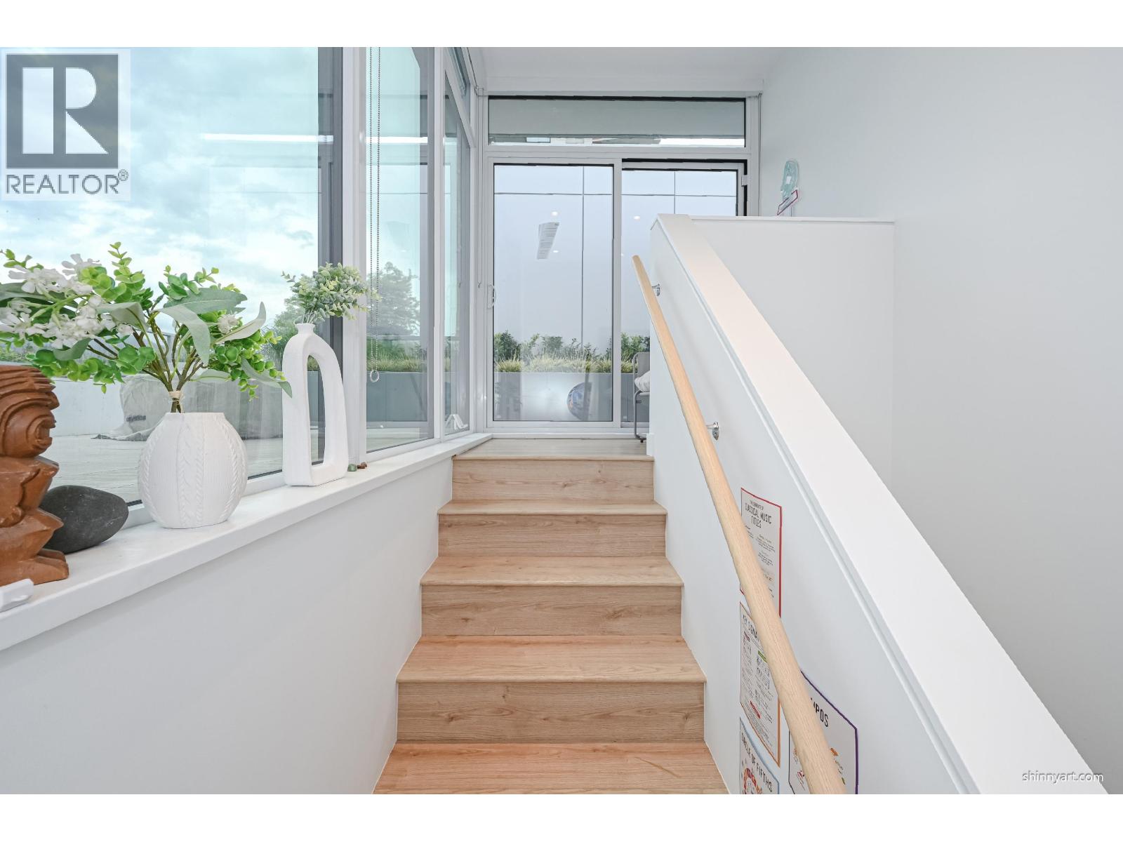 606 1500 Fern Street, North Vancouver, British Columbia  V7J 0E6 - Photo 13 - R3160567