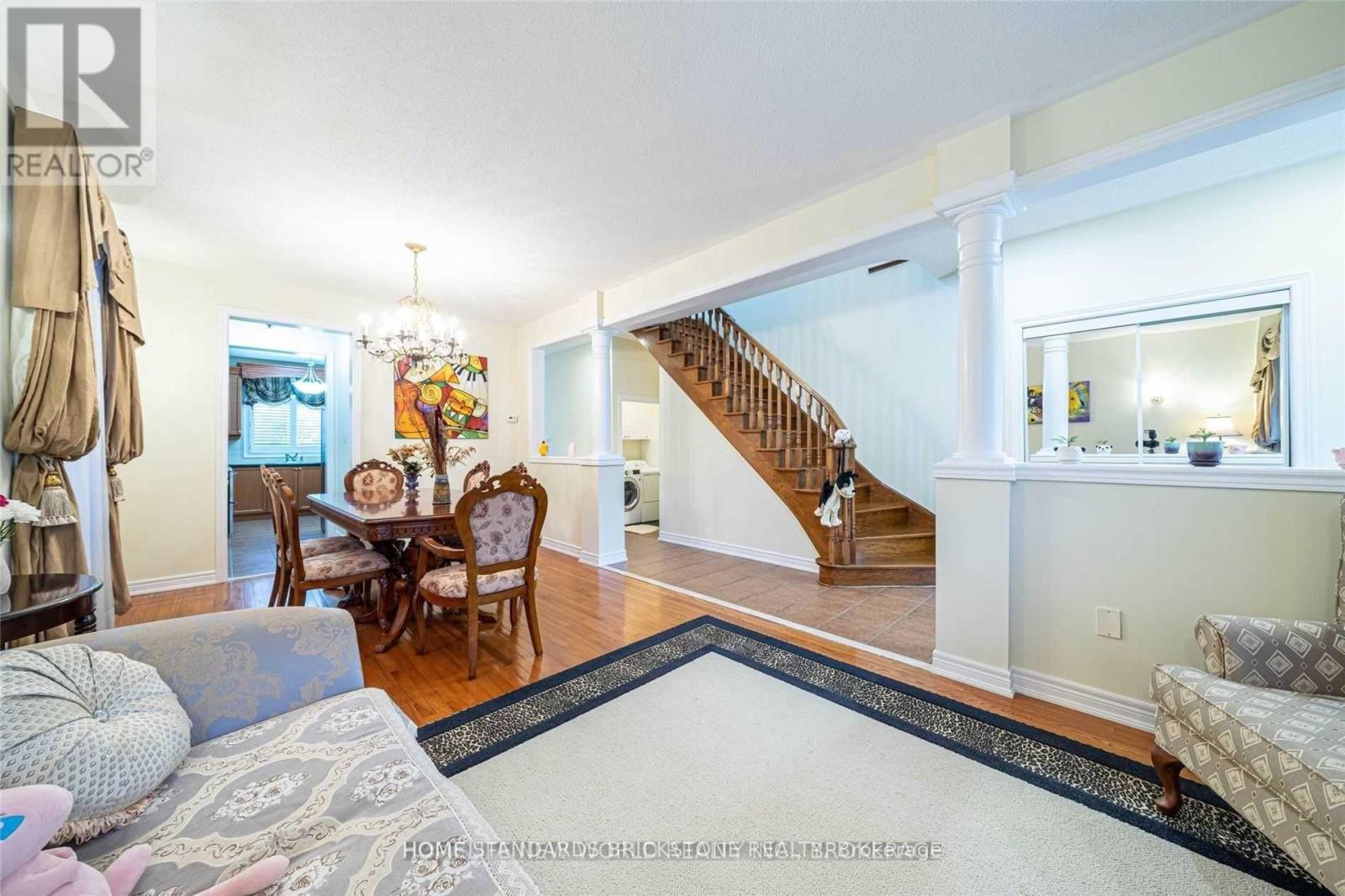77 Summeridge Drive, Vaughan, Ontario  L4J 8T3 - Photo 5 - N13734702