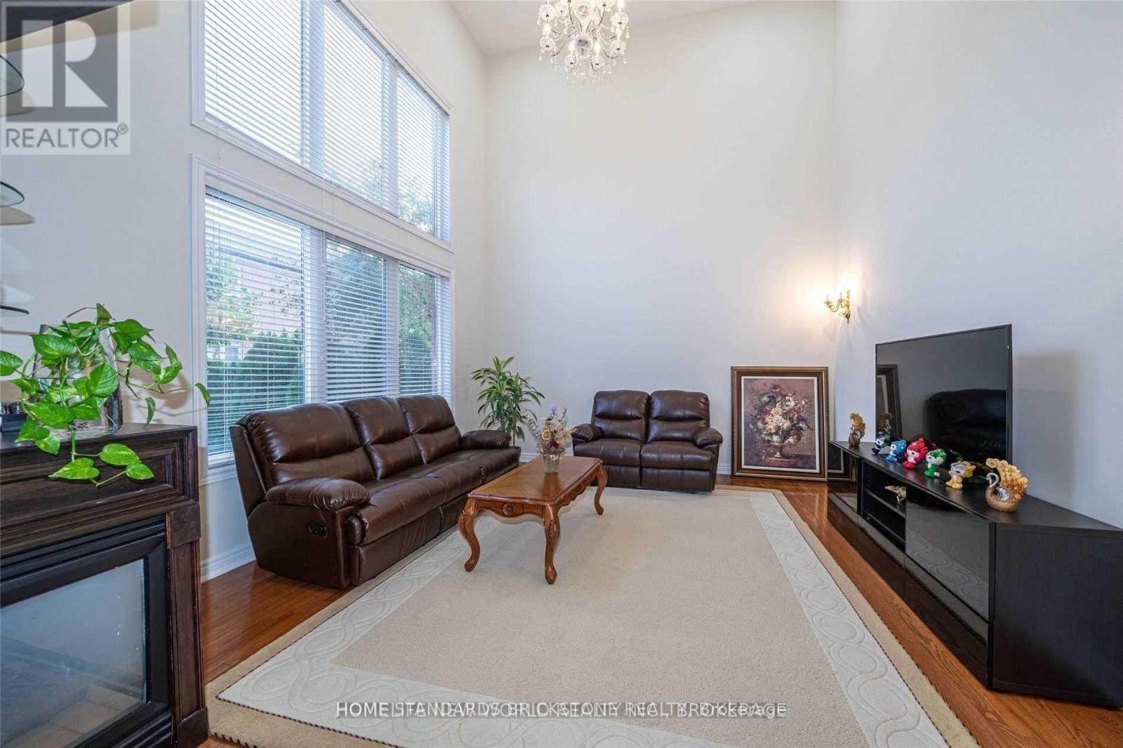 77 Summeridge Drive, Vaughan, Ontario  L4J 8T3 - Photo 6 - N13734702