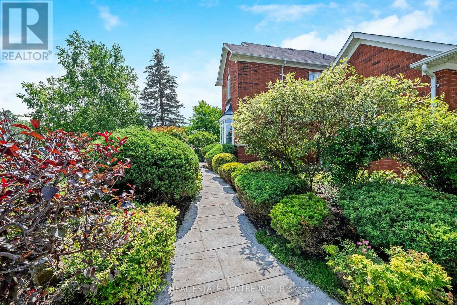 15 Trillium Terrace, Halton Hills, Ontario  L7J 2W8 - Photo 6 - W13485178