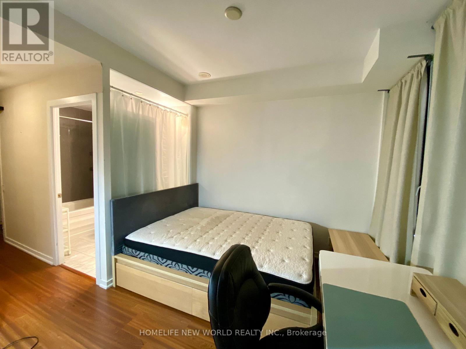 1808 - 30 Canterbury Place, Toronto, Ontario  M2N 0B9 - Photo 23 - C13725710