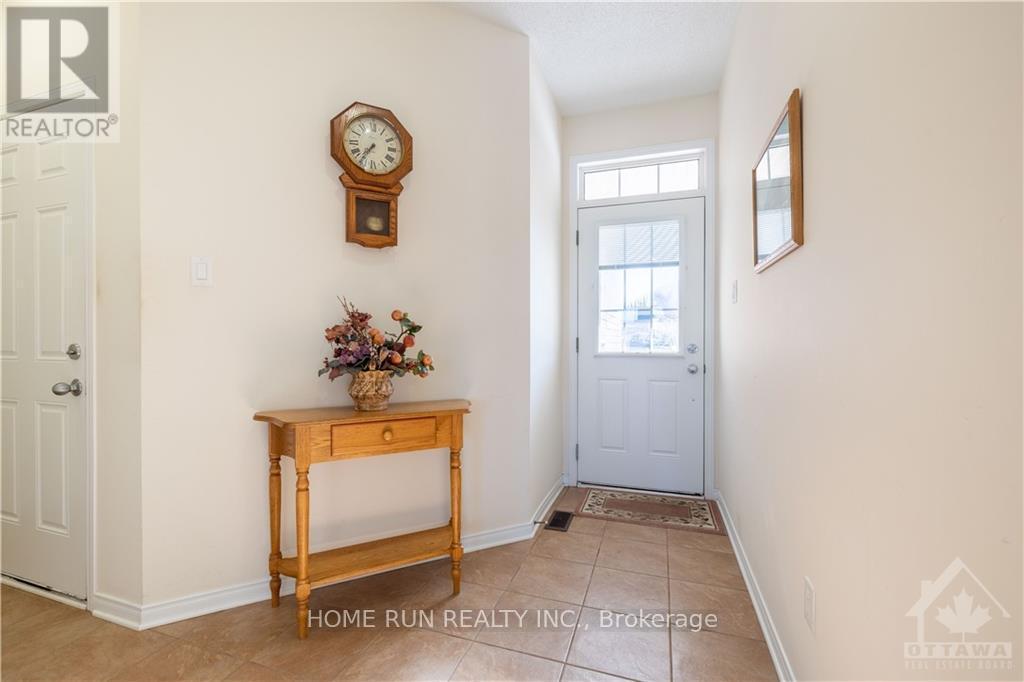 902 Burwash Landing Bay, Ottawa, Ontario  K2W 0C8 - Photo 6 - X13733090