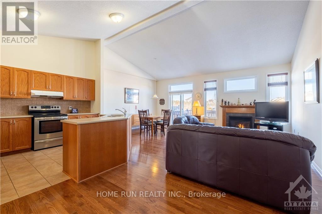 902 Burwash Landing Bay, Ottawa, Ontario  K2W 0C8 - Photo 8 - X13733090