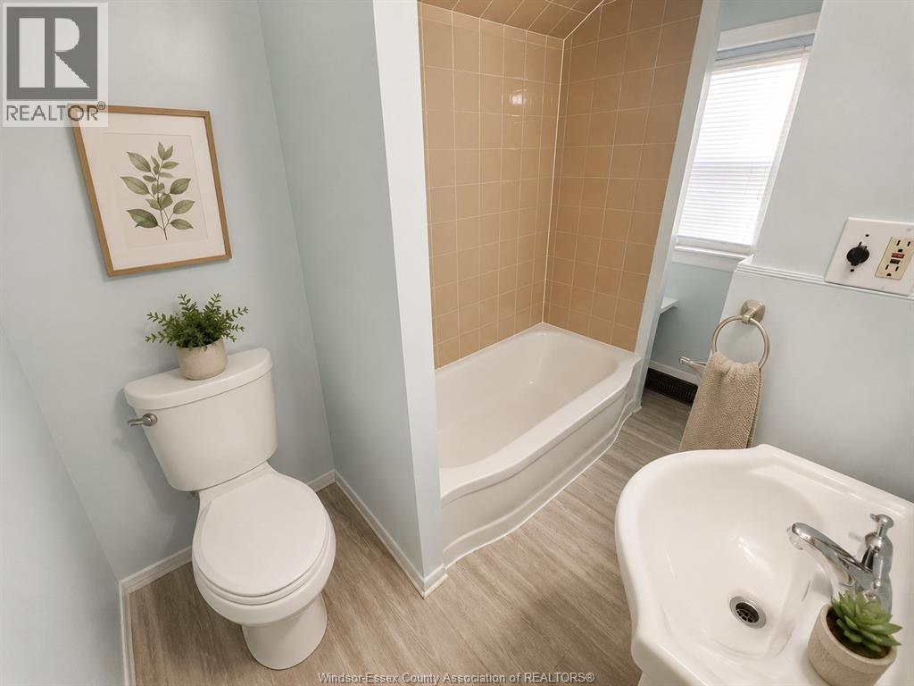 427 Cameron, Windsor, Ontario  N9B 1Y9 - Photo 19 - 26020143